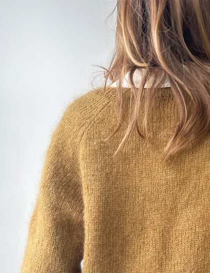 Vega V-Neck | zarter Mohair Pullover aus Tynn Silk Mohair von Sandnes Garn