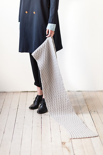 Scialle Brosten | motivo semplice in Far di Woolfolk