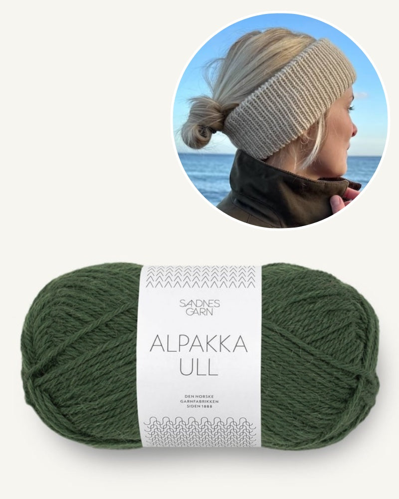 Petiteknit Weekend Stirnband mit Alpakka Ull von Sandnes Garn waldgrün