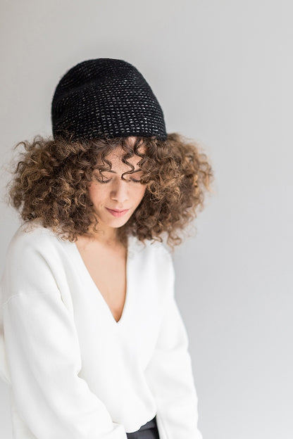 Skov | extra mjuk mössa i Woolfolks luftgarn