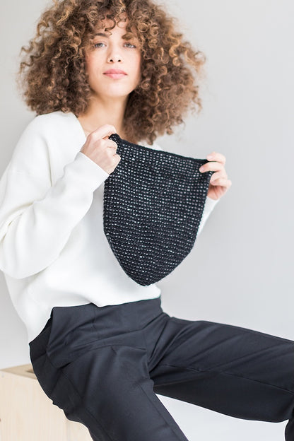Skov | extra mjuk mössa i Woolfolks luftgarn