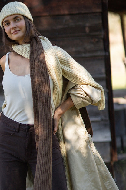 Smith Rock Scarf and Hat Set | passende Mütze und Schal aus Far von Woolfolk