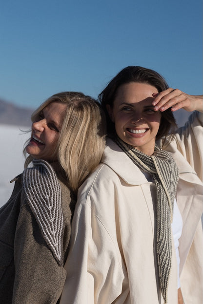 Sciarpa Wendover | delicate righe di Far di Woolfolk