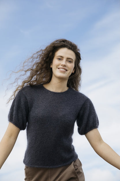 Aina Sweater - Laine x Novita | zartes Shirt aus Edith von Novita