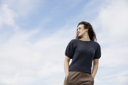 Aina Sweater - Laine x Novita | zartes Shirt aus Edith von Novita
