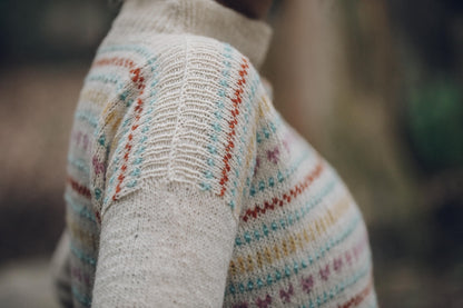  Heartstring Sweater von Andrea Mowry mit Tynn Peer Gynt von Sandnes Garn 5