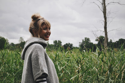 Sheltered Poncho von Andrea Mowry mit Heavy Merino von Knitting for Olive 10
