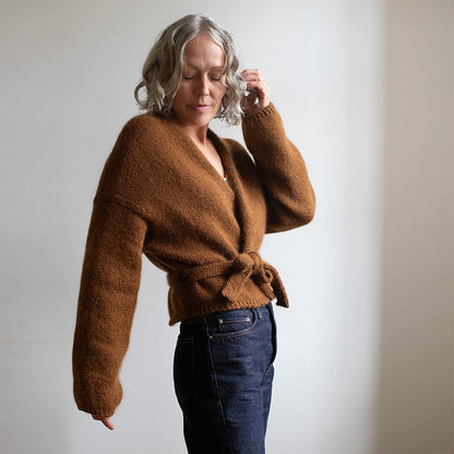 Fold Wrap | feminine Wickeljacke aus Atlas und Tynn Silk Mohair von Sandnes Garn