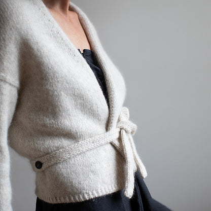 Fold Wrap | feminine Wickeljacke aus Atlas und Tynn Silk Mohair von Sandnes Garn