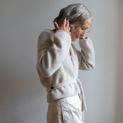 Fold Wrap | feminine Wickeljacke aus Atlas und Tynn Silk Mohair von Sandnes Garn