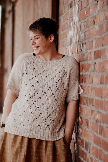 Lysande Tee | leichtes Shirt mit edlem Lochmuster aus Sole von Pascuali