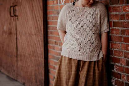 Lysande Tee | leichtes Shirt mit edlem Lochmuster aus Sole von Pascuali