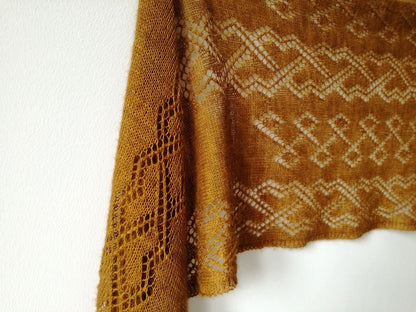 Lucarne Scarf | feines Lacemuster - super weich aus Alpaca Lace von Pascuali