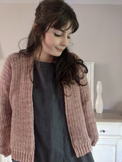 Cervion Cardigan | lässige Jacke aus Cheeky Merino Joy von Rosy Green Wool