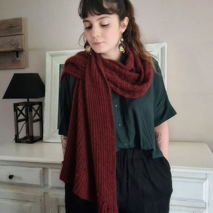 Hornet Scarf | fantastisches Muster aus Merino und Soft Silk Mohair von Knitting for Olive