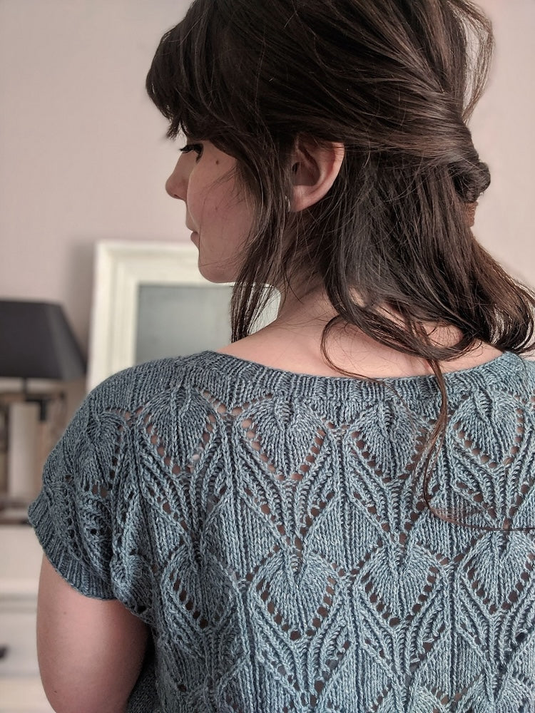 Audrey Borrego Xyris Shirt mit Ecopuno von Lana Grossa 1