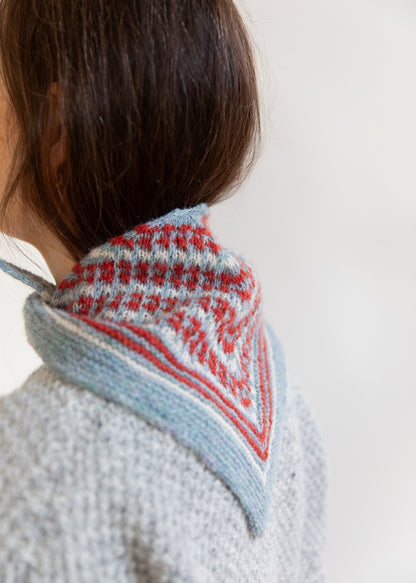 Isla Shawl | bezauberndes Tuch aus Le Petit Lambswool von Biches & Bûches