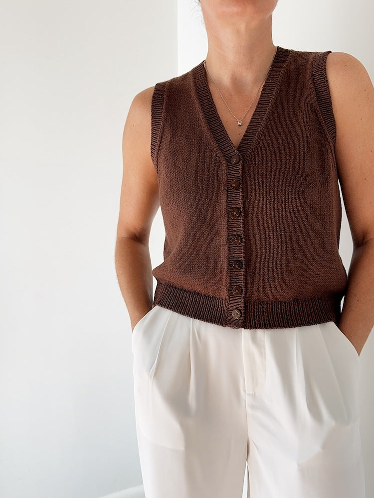 Zoe Shirt | beautiful V-neck with button placket made of Sole by Pascuali 