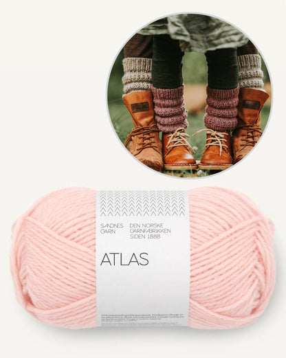 Calluna Socks | schlichte Beinstulpen aus Atlas von Sandnes Garn