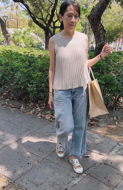 Pleated Top | bewegtes Faltenmuster mit Tynn Line