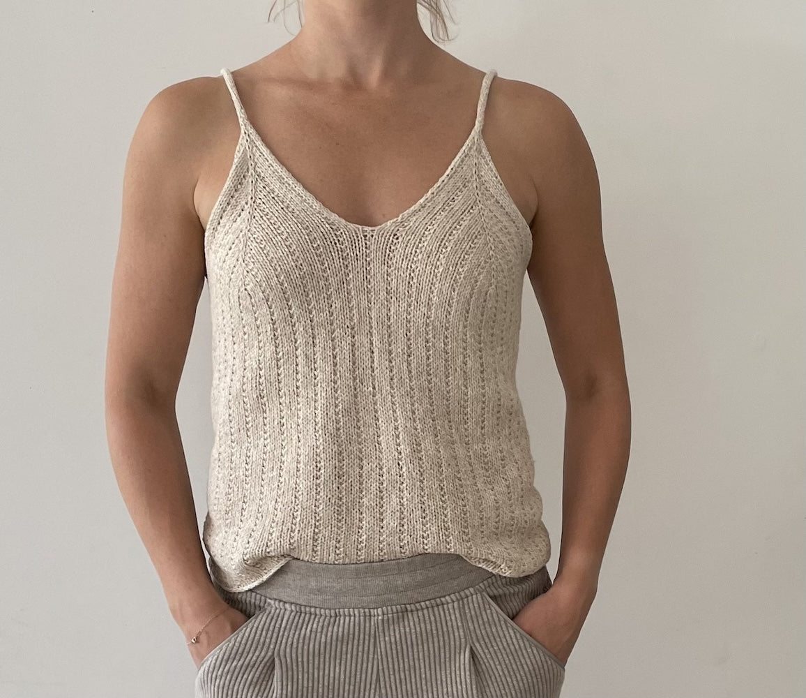 Coco Amour Knitwear Margot Camisole aus Line von Sandnes Garn 1