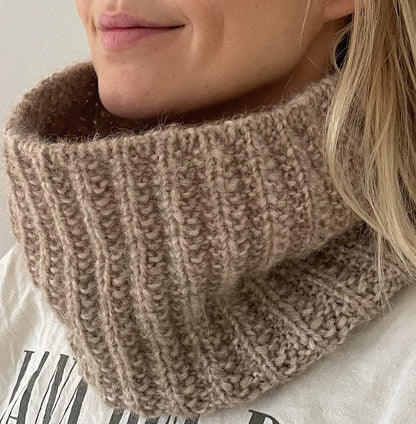 Naruto Neckwarmer von Coco Amour Knitwear mit Double Sunday und Tynn Silk Mohair von Sandnes Garn 2