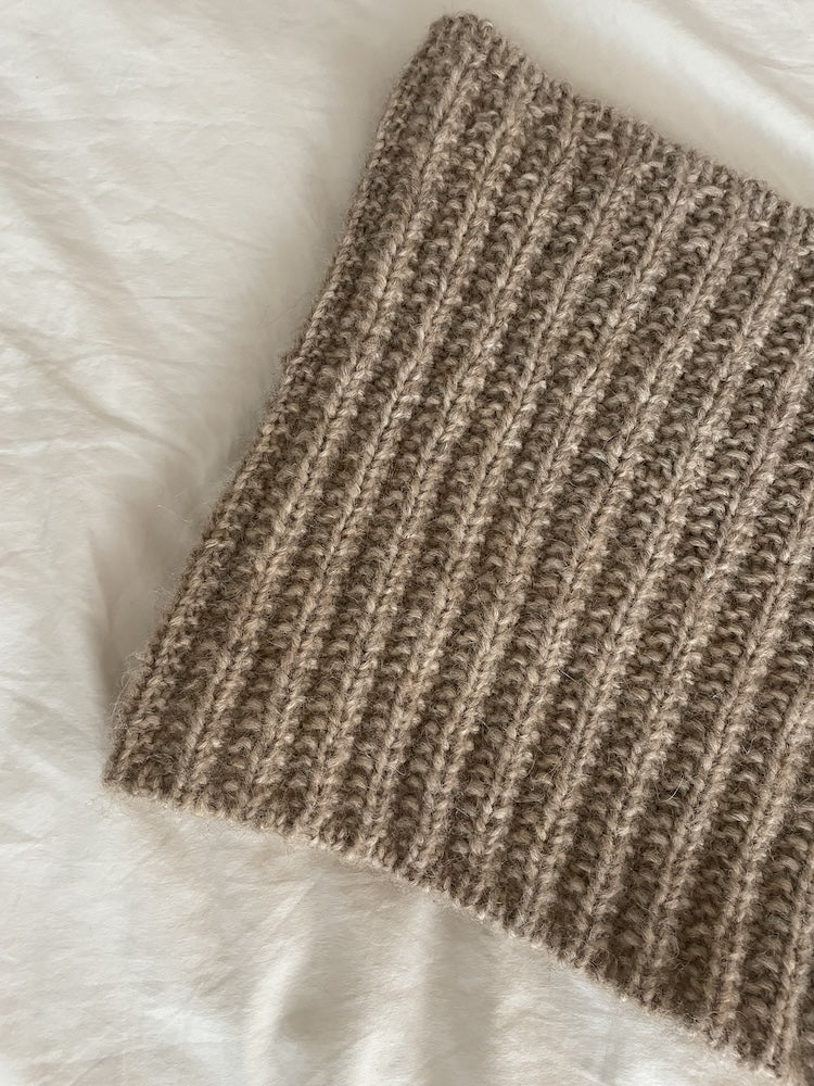 Naruto Neckwarmer von Coco Amour Knitwear mit Double Sunday und Tynn Silk Mohair von Sandnes Garn 3