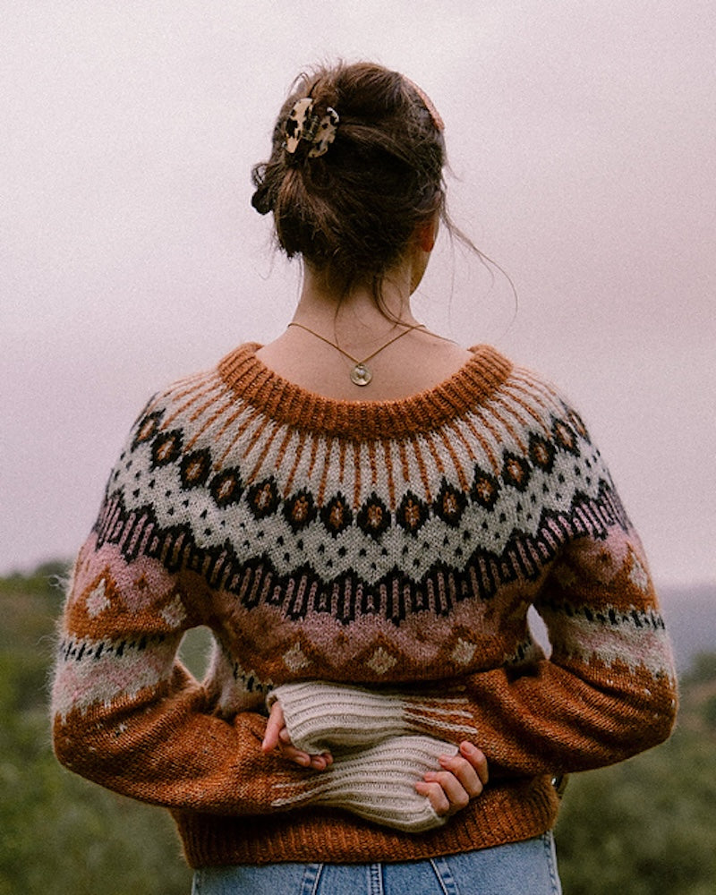 Kutovakika Dirty Caramle Sweater mit Tynn Merinoull und Tynn Silk Mohair von Sandnes Garn 4