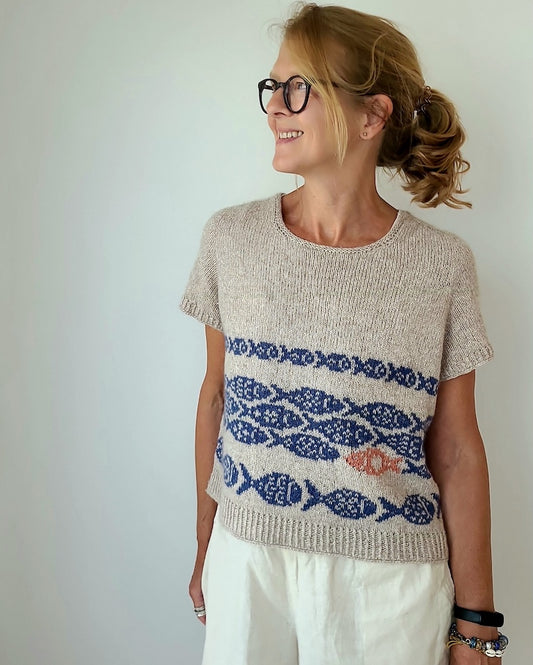 Against the current Tee | sommerliche Fische aus Cumbria von Pascuali