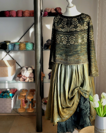 Dragonfly Sweater | feines Libellenmuster aus Pinta von Pascuali
