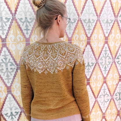 Sagittarii Sweater | romantisch feines Muster aus Pinta von Pascuali