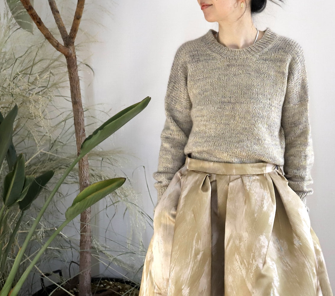 Eri Shimizu ToF Sweater mit Double Sunday und Tynn Silk Mohair Print von Sandnes Garn 1