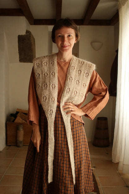 Floks Shawl | Wrap made from Plötulopi by Lopi Island and Tynn Silk Mohair by Sandnes