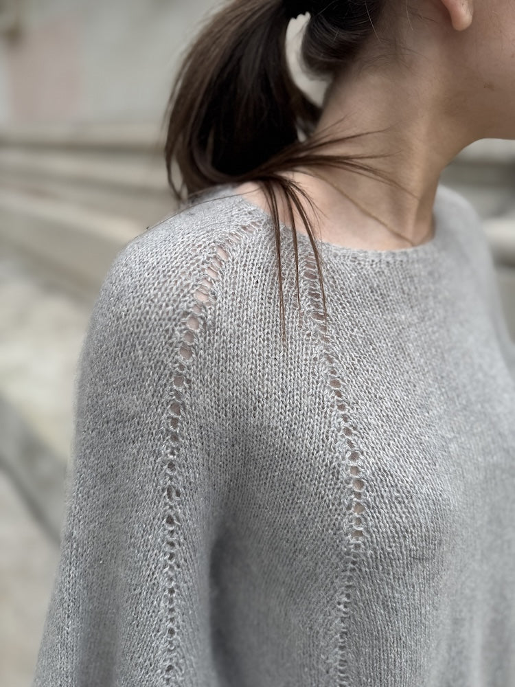 Breath Blouse von Gudrun Fesl mit Kinu und Sensai von ITO Yarn 10