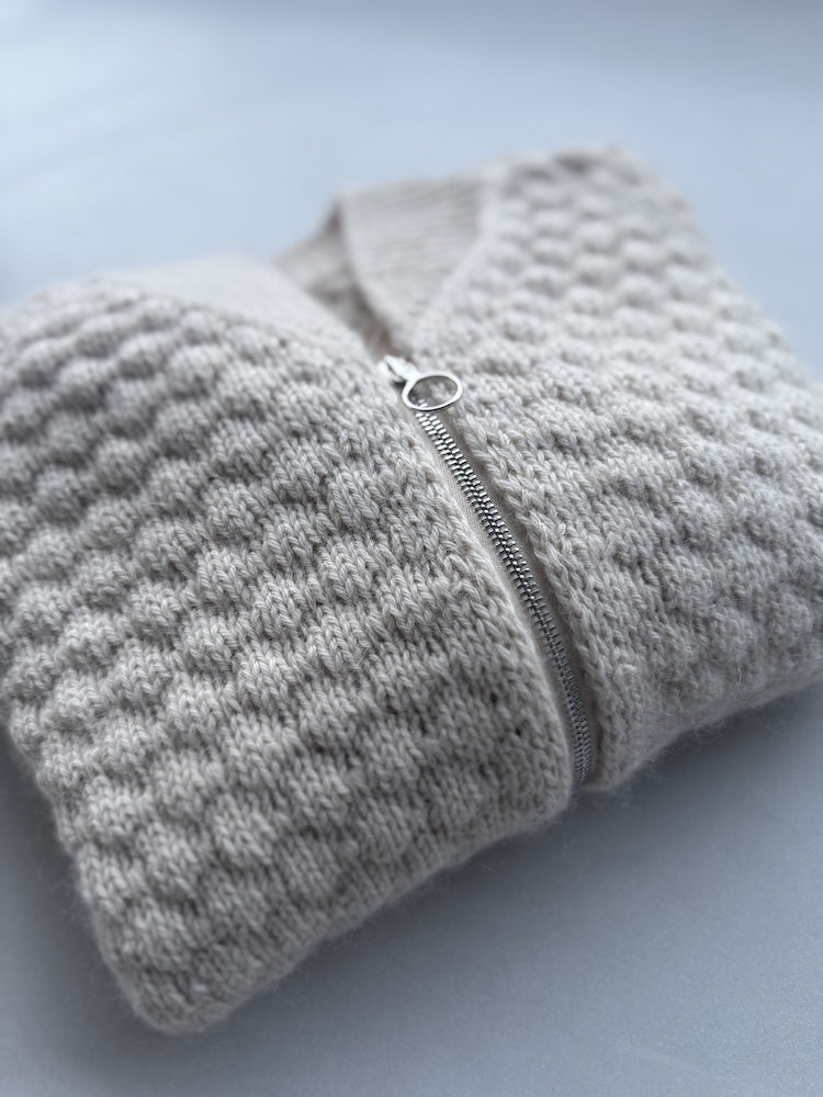 Hilly Cardigan von Gudrun Fesl mit Sayama und Mohair Bliss von Pascuali 11