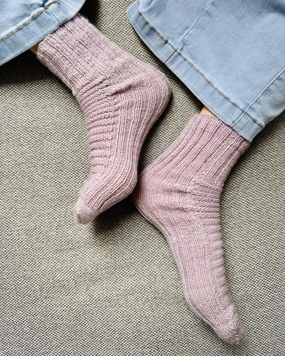 Curly Socks | super einfach mit Terra von Symfonie Yarns