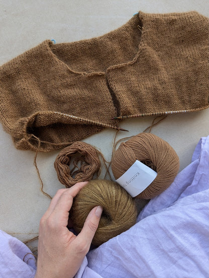 Hirismakes Iris Cardigan mit Merino und Soft Silk Mohair von Knitting for Olive 11