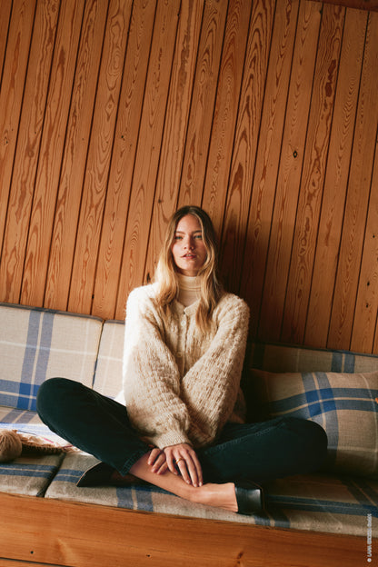 Nordic Bubble Cardigan | fluffig leicht aus Natural Alpaca Pelo von Lana Grossa