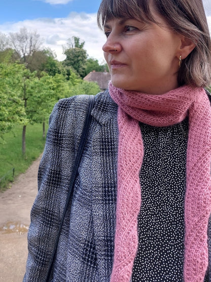 Ragna Tørklæde | enkelt mønster i Classic Cashmere fra Cardiff