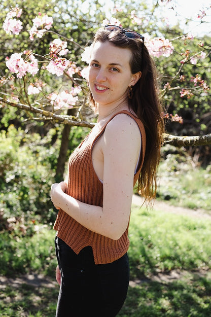 Bedruthan Camisole | inspireret af klippekysten i Pure Silk fra Knitting for Olive