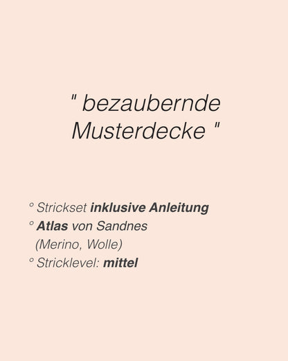 Jahresdecke | feine Musterstreifen aus Atlas von Sandnes Garn