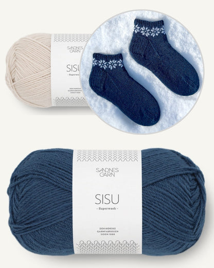 January Socks | Schneeflockenmuster aus Sisu von Sandnes Garn mit Gratisanleitung