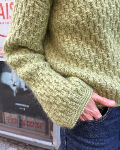 Jenny Blouse | fluffiges Smockmuster aus Sunday und Primo Tynn Silk Mohair von Sandnes Garn