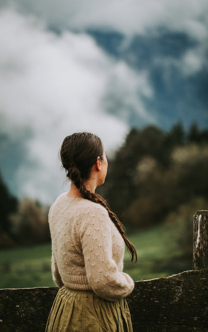 Meadowflower Cardigan - Sandnes Edition | leicht und sommerlich aus Duo von Sandnes Garn