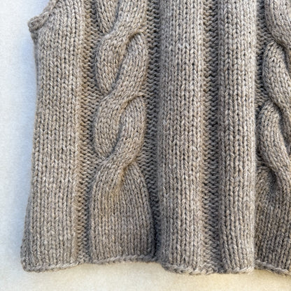 Emma Slipover | bezauberndes Zopfmuster aus Heavy Merino, Merino und Soft Silk Mohair