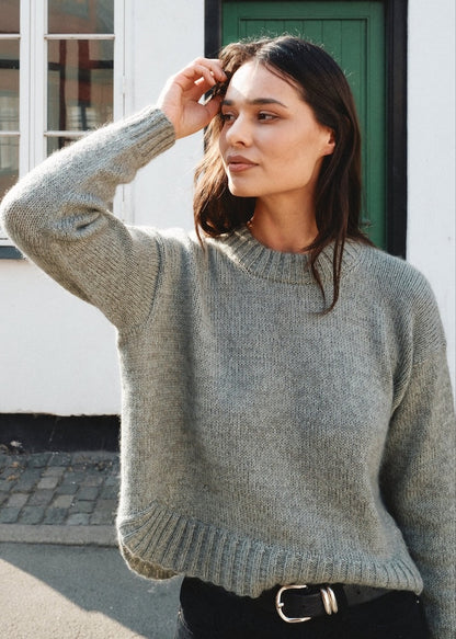 Astrid Sweater | Pullover mit geschwungenem Bündchen aus Merino und Soft Silk Mohair