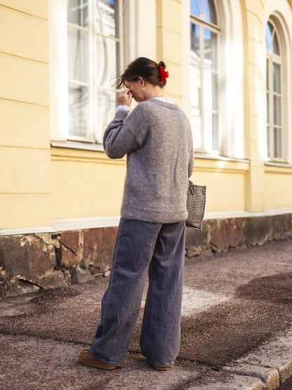 Comfort Zone Sweater | super weich und bequem aus Alpakka Silke und Tynn Silk Mohair von Sandnes Garn