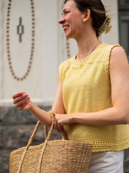 Cornflake Top | sonniges Top aus Line von Sandnes Garn