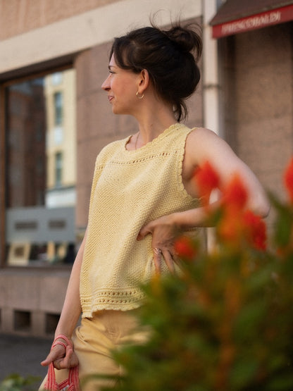 Cornflake Top | sonniges Top aus Line von Sandnes Garn