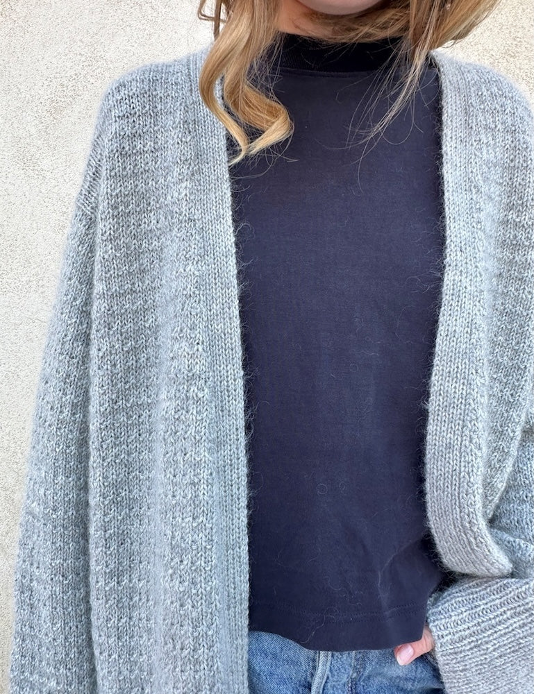 Caia Cardigan Max von LeKnit mit Babyull Lanett und Tynn Silk Mohair von Sandnes Garn 4